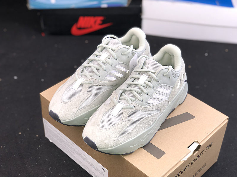 Supermax Yeezy Boost 700 Salt